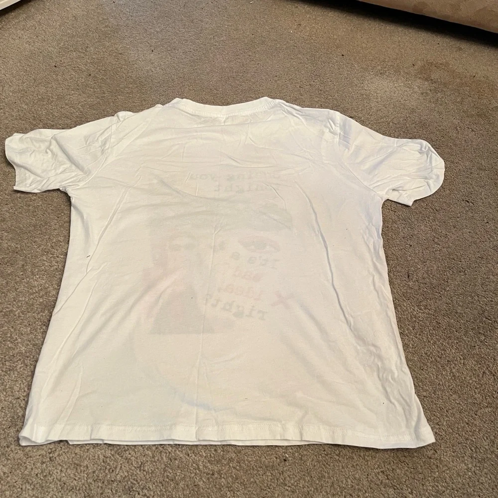 Olivia Rodrigo Teeshirt - Picture 3 of 3